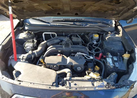 2017 Subaru Legacy 2.5I Premium из США, поврежденный, VIN 4S3BNAF67H3021188